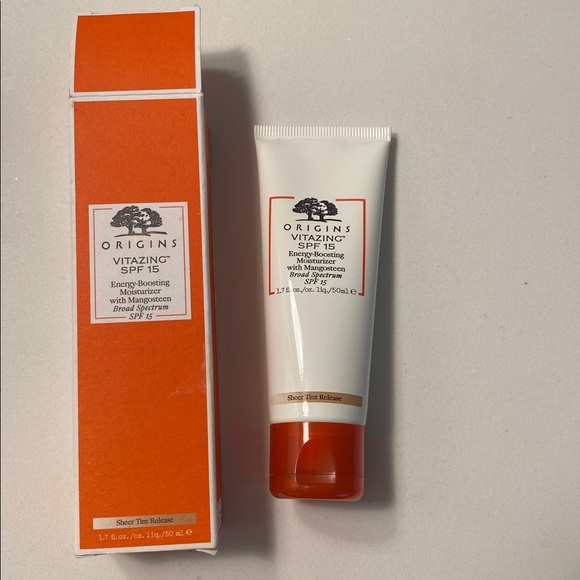 NIB Orgins Vitazing SPF 15 Tinted Moisturizer - Picture 3 of 3